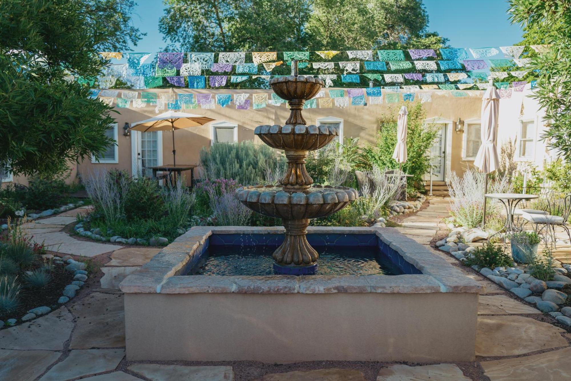 Dos Hermanas Casita 8 Downtown Courtyard Patio Santa Fe Exteriör bild
